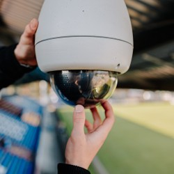 SIROTEC_Sicherheitssysteme_GmbH_Videoüberwachung_Stadion_Wartung